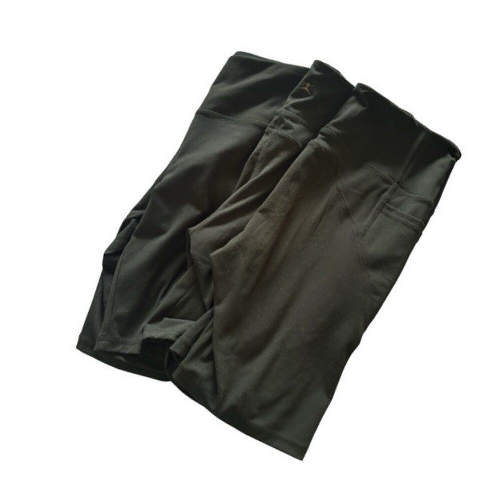 Danskin Biker Shorts Black 3 Pair Size Large Pockets High Rise - Picture 6 of 6